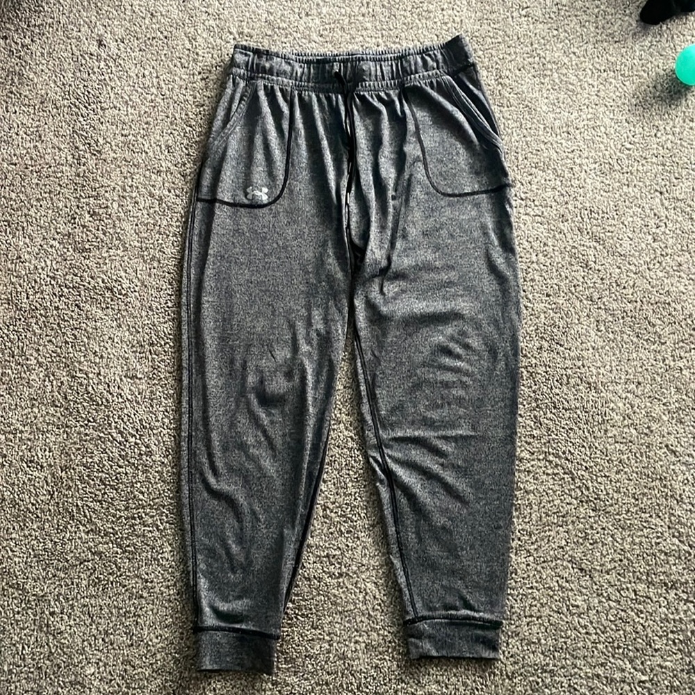 ✨Under Armour Heatgear Joggers